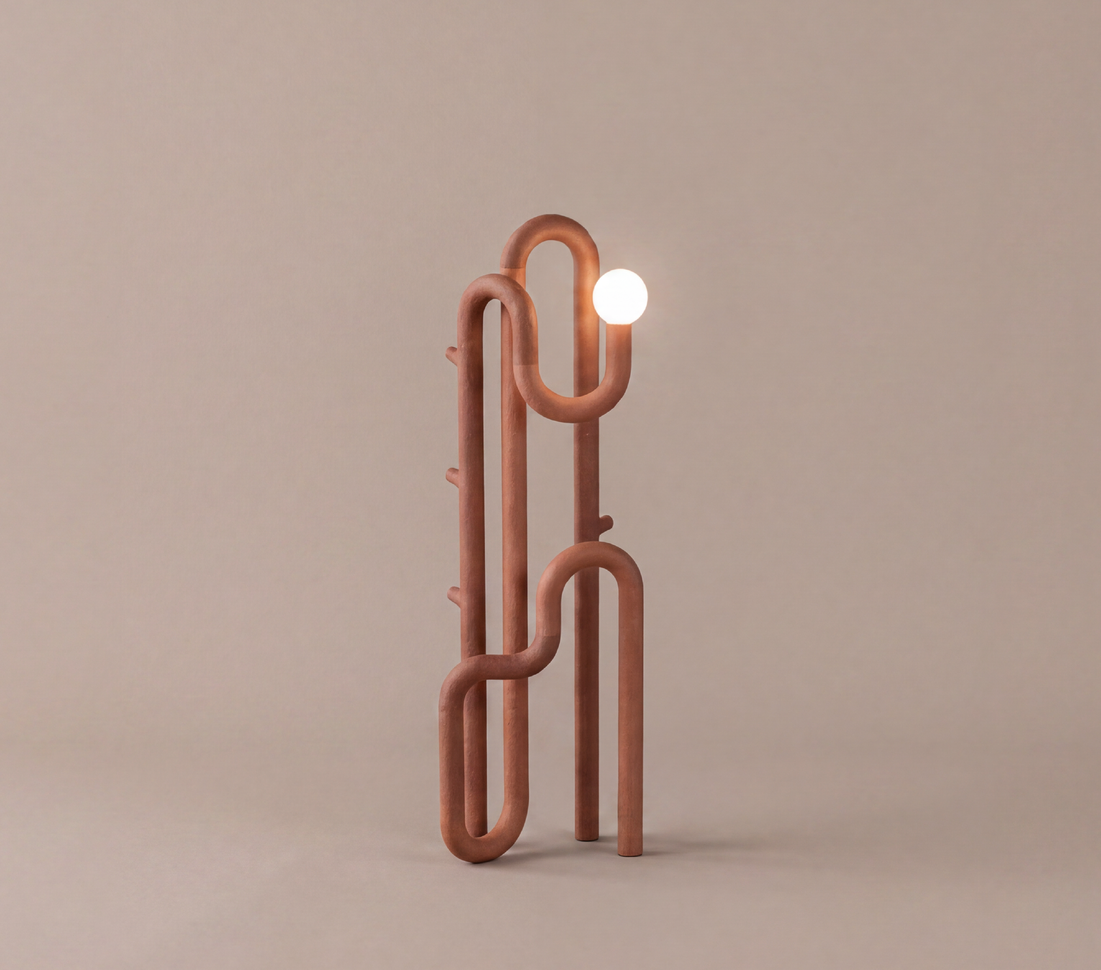 THE HANGER FLOOR LAMP
