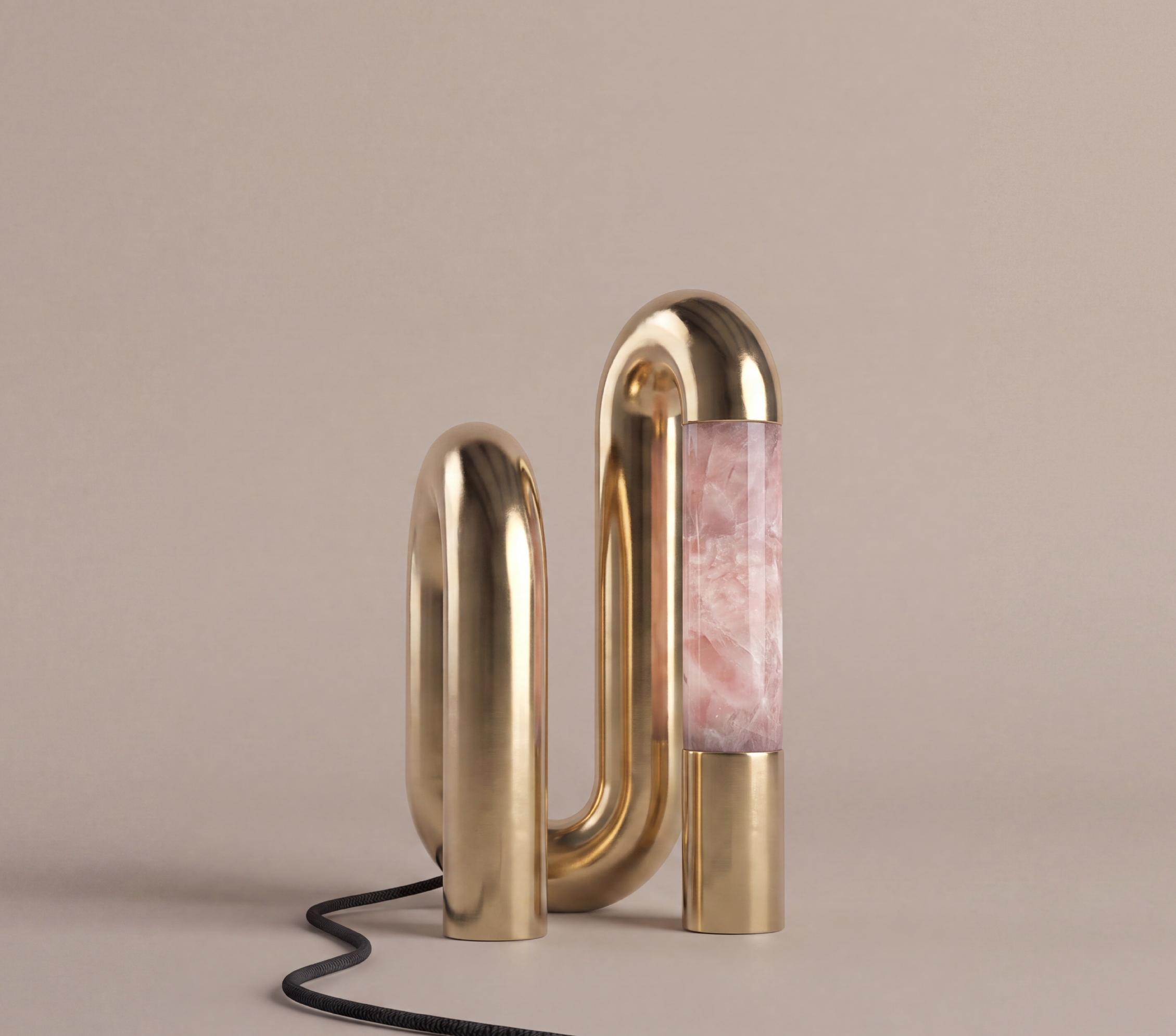 THE SCULPTURAL LUMINAIRE